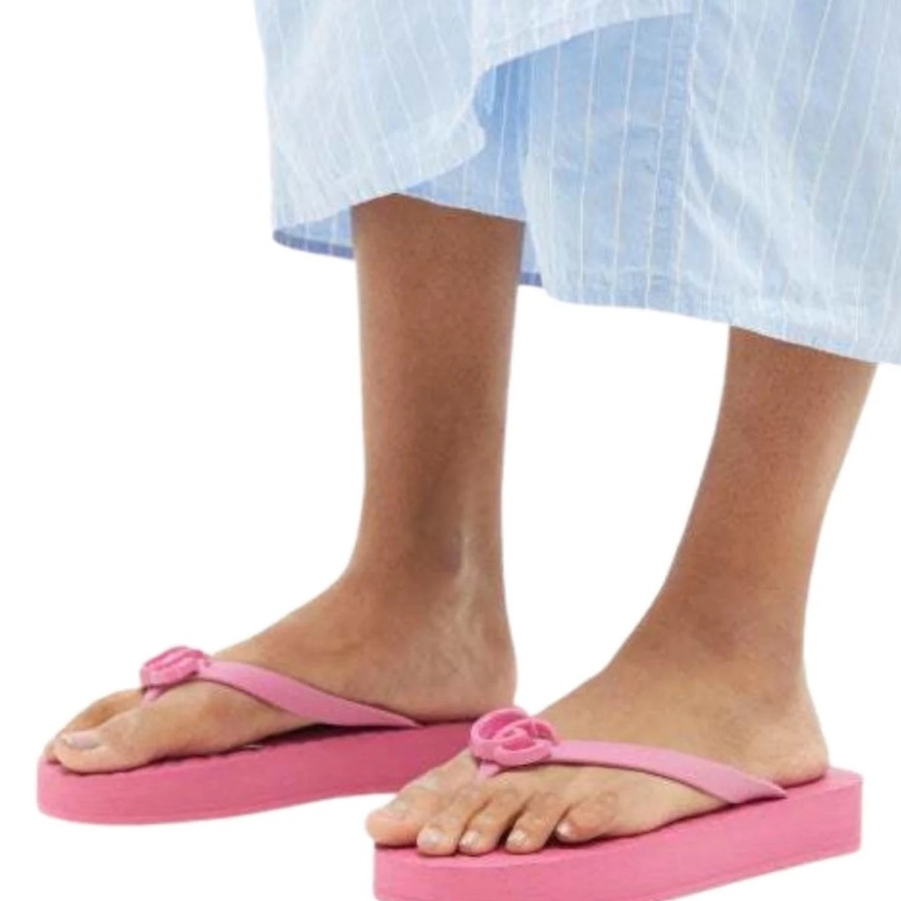 Gucci Thong Platform Sandals